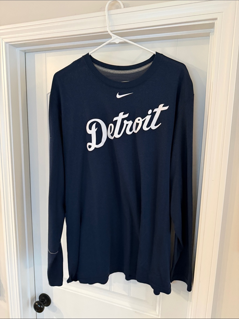 Nike Navy Long Sleeve Tee  Detroit Tigers